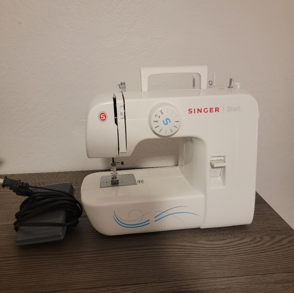 Singer Start 1304 Sewing Machine